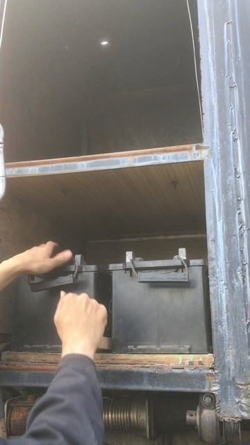 Как установить 2 аккумулятора в КАМАЗ и не устать