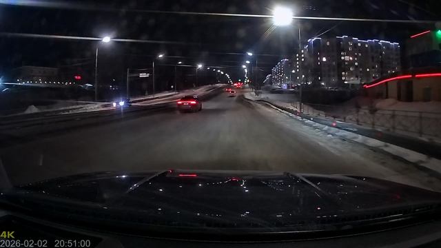 качество видео 2к на видеорегистраторе для geely monjaro, вечерняя съёмка смотреть онлайн