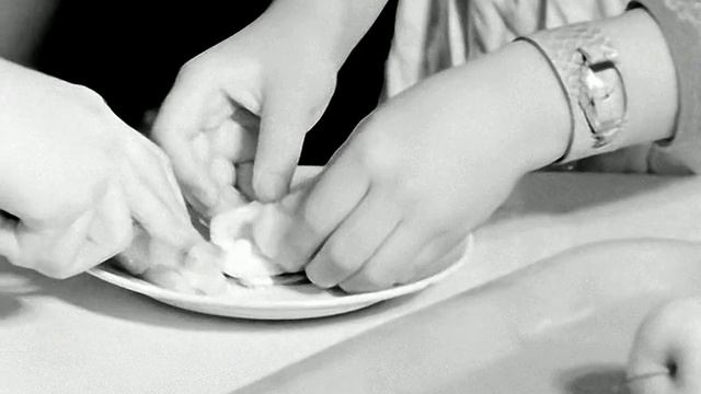 1975 год. Тюмень. Кулинарный конкурс смотреть онлайн