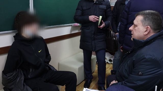 "Вся Уфа" собрала подробности нападения в Гимназии №16 смотреть онлайн