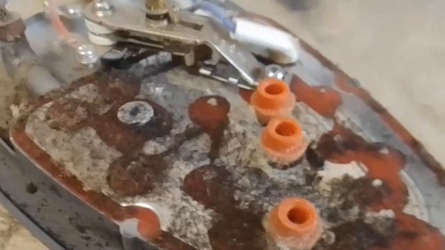 Не работает простой утюг что проверить?