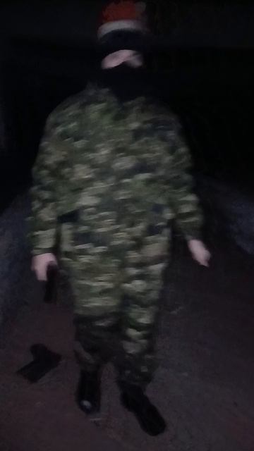 Зацените стайл в каске в камуфляже залаз на заброшку смотреть онлайн