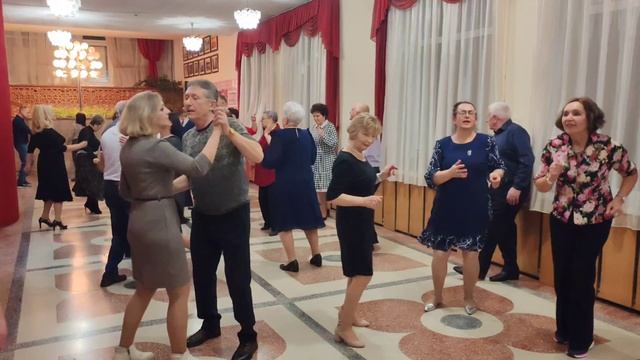 1 февраля.Белое вино.... смотреть онлайн