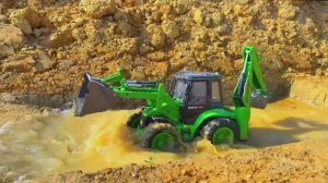 🚜 МУЛЬТИКИ про СУПЕР‑ТЕХНИКУ! 🏗️ JCB, грузовик и трактор В ДЕЛЕ! 💪