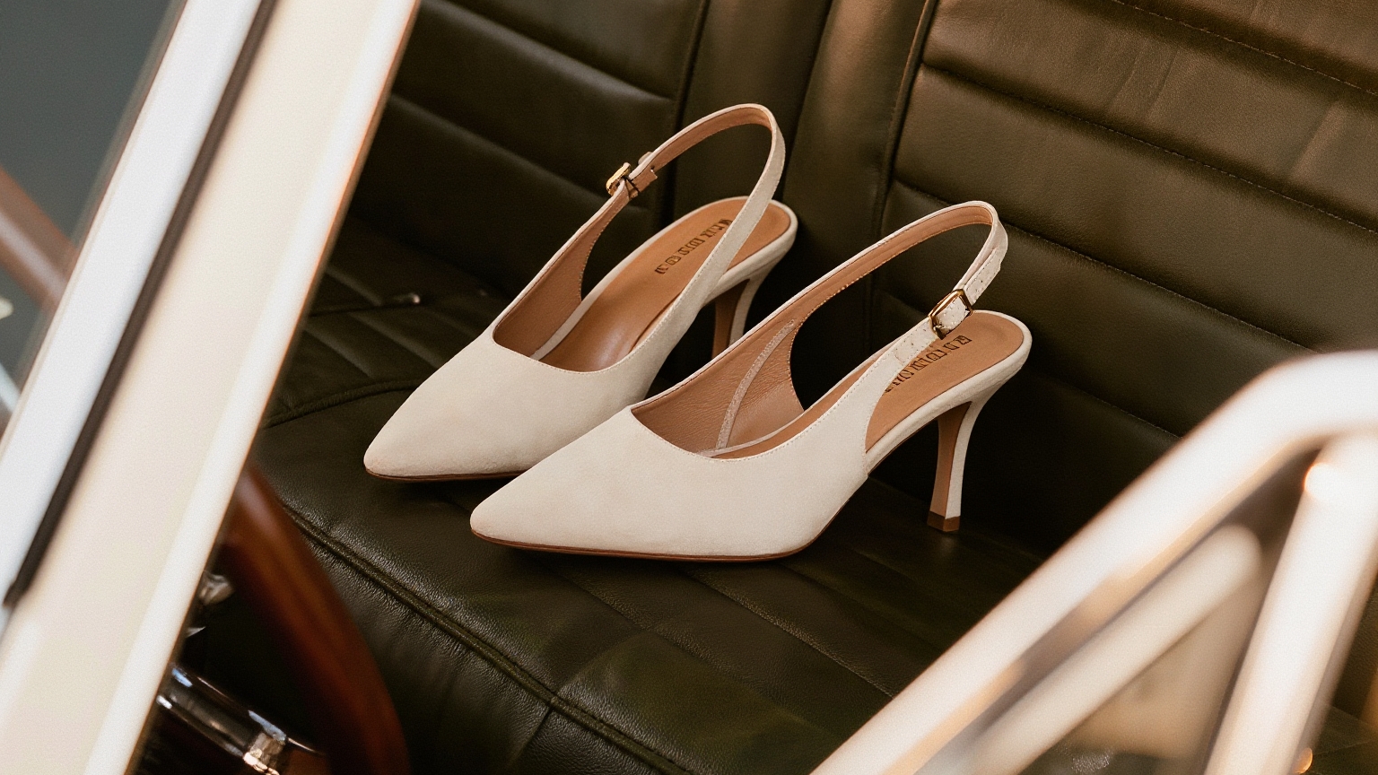 Shorts Нейро музыка "Сказать высокими словами" на стихи поэта Владимира К. #стихи#музыка#нейро смотреть онлайн