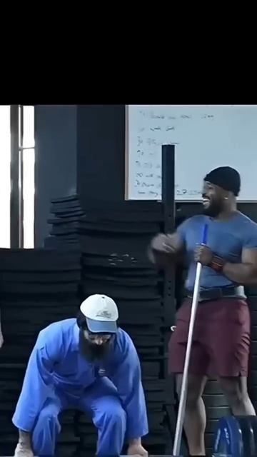 Ты думаешь , что ты сильнее меня, нет я это знаю!