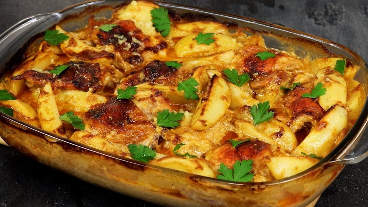 Курица с Картошкой на Ужин в Духовке! Как же это вкусно! смотреть онлайн