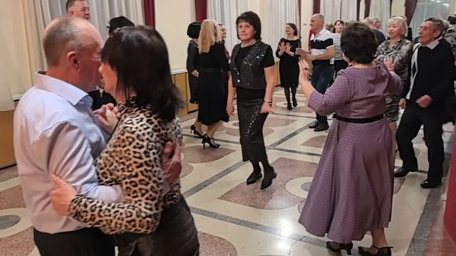 Паспорт ВРЁТ)))... 01.02.26... смотреть онлайн