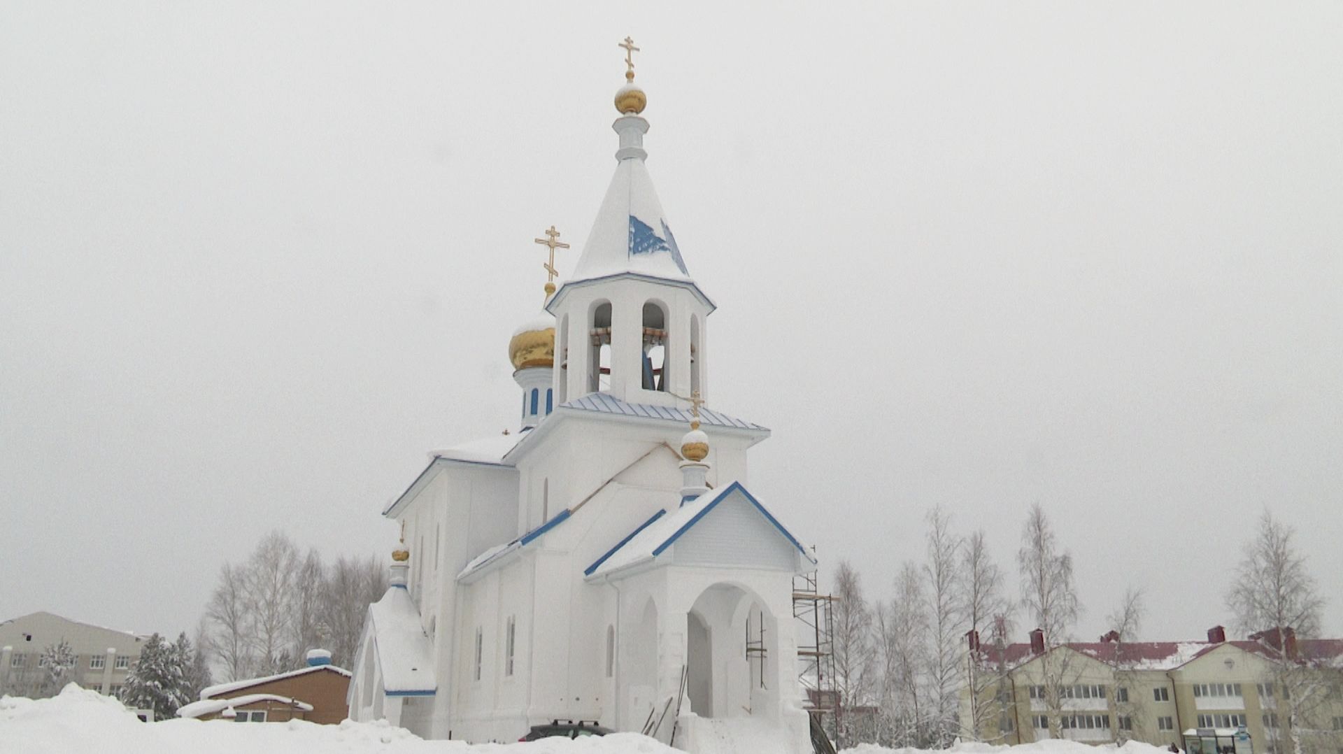 В Нягани продолжается строительство храма и мечети смотреть онлайн