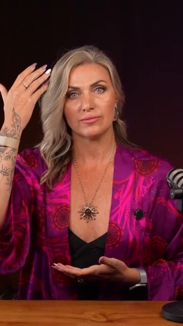 Если внутри нет ощущения безопасности, мозг начинает нас защищать. смотреть онлайн