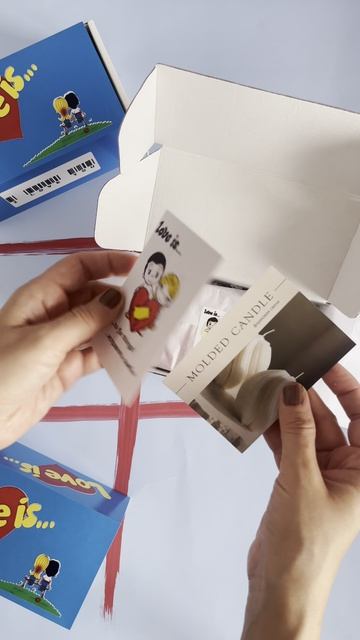 Свечка «Love is…»