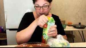 По комментариям 😉Где найти информацию ⁉️И почему у меня ЛИЦО до сих пор ТОЛСТОЕ⁉️🤣🤣🤣/Ем и худею