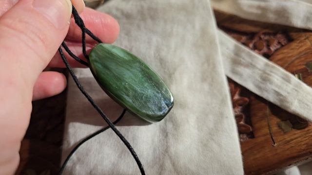 подвес нефрит 7 жила _Сибирь