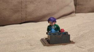 Сцена из сериала «Игра в кальмара 2» из «Лего»