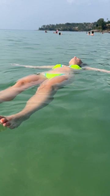 В воде смотреть онлайн