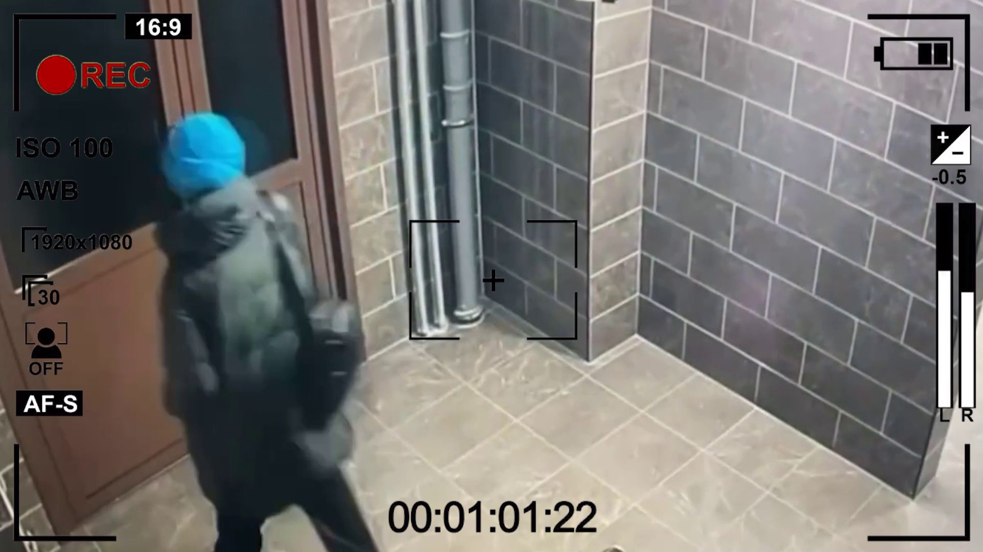 СТУДЕНТКУ СФУ ИЩУТ БОЛЕЕ ТРЕХ НЕДЕЛЬ смотреть онлайн