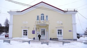 Тьма народу, один врач, закуток с пятью поломанными вешалками вместо гардероба: жалоба на травмпункт