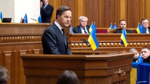 Генсек НАТО Рютте выступил в Киеве в полупустом зале Верховной рады