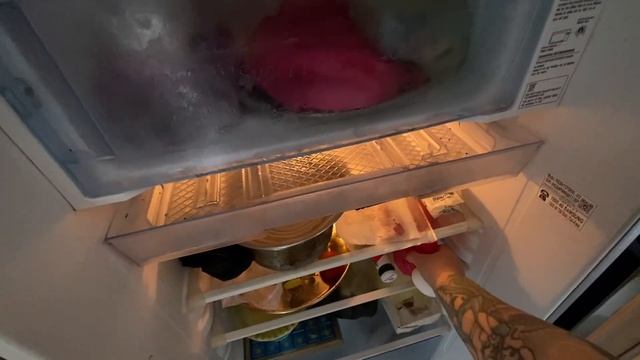 Catrin de Moore/Мой гоанский завтрак, как же это вкусно. Не надо так пить лекарства, не усвоятся. смотреть онлайн