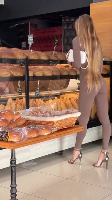 Какие-то НЕРЕАЛЬНЫЕ булочки 😱🍑🔥 смотреть онлайн