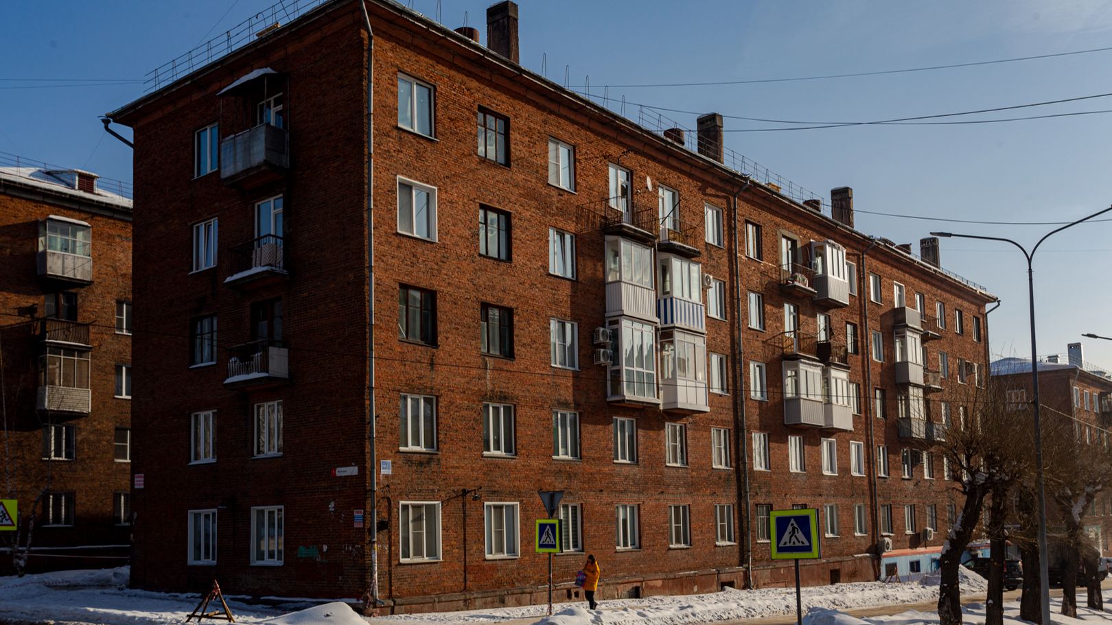 Метелкина 1