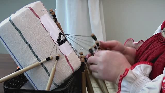 "Сохранение традиций - фундамент сильного и процветающего общества" - Сенатор РФ Людмила Скаковская смотреть онлайн