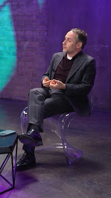 Стоит ли верить астрологии при найме?