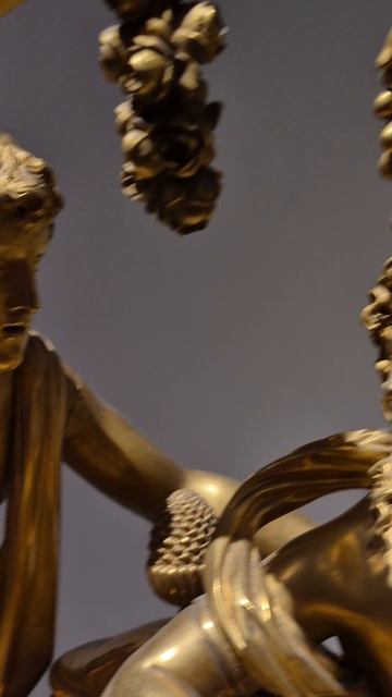 Эрмитаж Урал. Часы французских бронзовщиков Суайе и Анж. смотреть онлайн