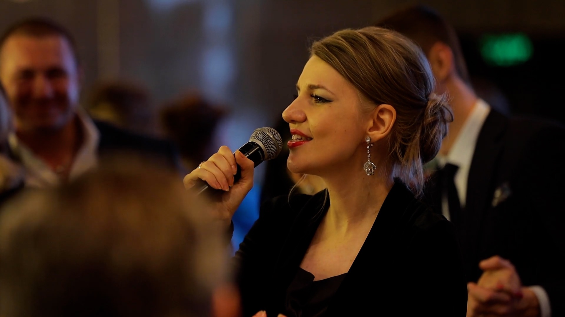 Выступление на свадьбе смотреть онлайн