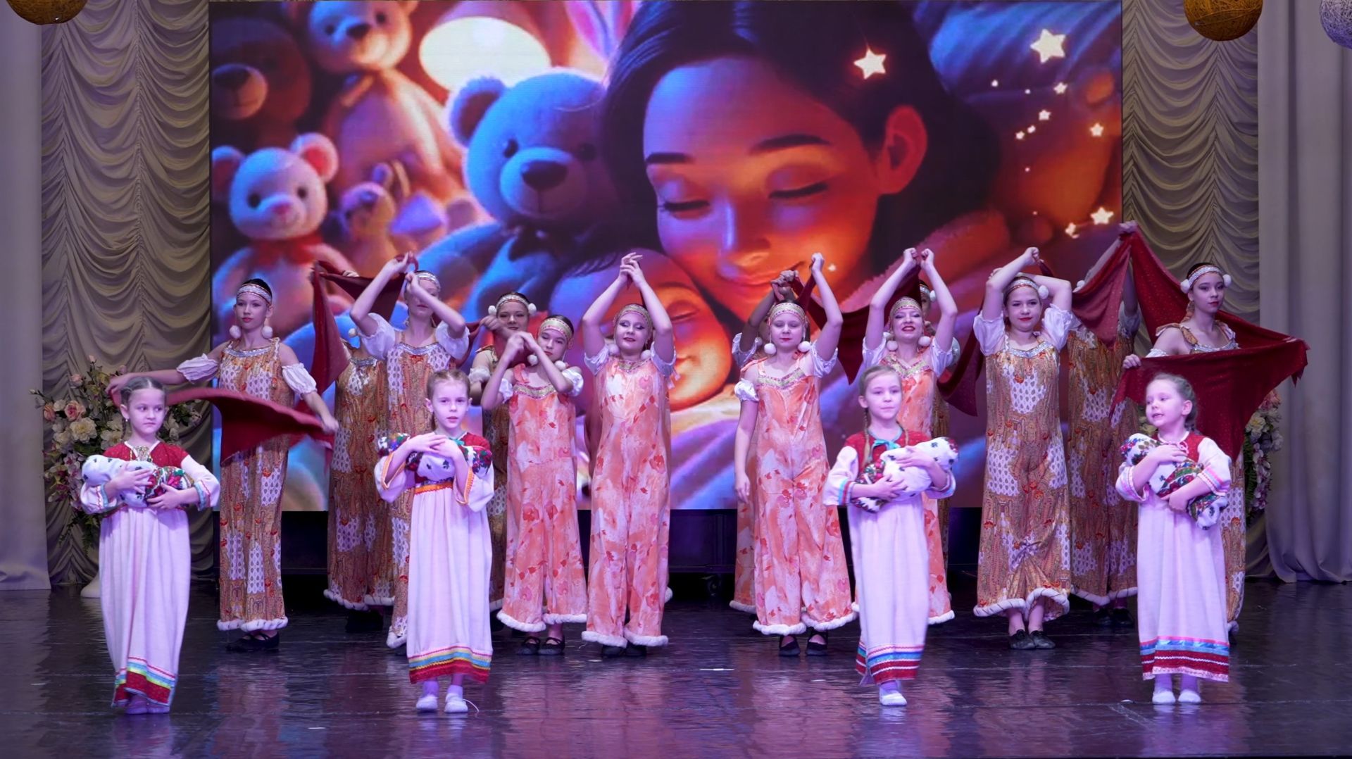 Ансамбль народного танца » Метелица » . » Колыбельная «