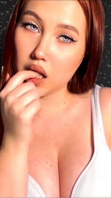 АСМР таппинг по зубкам