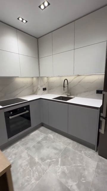 Скажи: "НЕТ" скучным кухням! Этот ДИЗАЙН СВЕДЕТ ТЕБЯ С УМА! (ЖК Белая Дача) смотреть онлайн