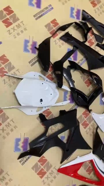 г. Москва BMW S1000RR 2009-2014/HP4 2011-2014 ||| мотопластик.рф