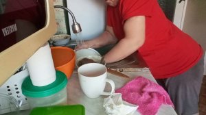 Мою посуды и веду блог 🤗