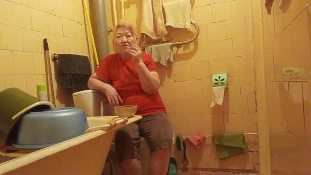 Постоянно надо обходить острые углы 😬😊 смотреть онлайн