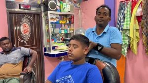 Отличный массаж головы в индийской парикмахерской