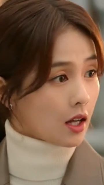 Как сказать на китайском: "В чем дело?"