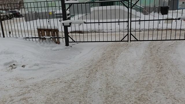 №1249 Двор П. Осипенко 48. 31 декабря 2025 г., 14:54:26 VID_20251231_145408007