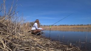Девушка на рыбалке.Забойный Клев.. (1)