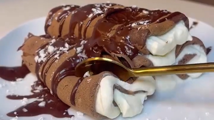 Шоколадные ПП-Блинчики с творожной начинкой...🥞🍫😋 смотреть онлайн