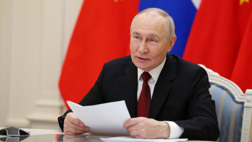 «Любое время года — весна»: Путин и Си Цзиньпин обсудили будущее отношений России и Китая смотреть онлайн