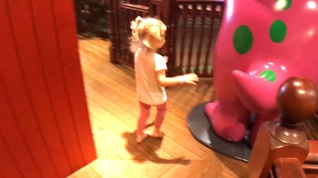 ТОМАС город Развлечений Для детей и малышей как в Муль смотреть онлайн