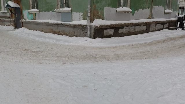 №1245 Двор П. Осипенко 48. 31 декабря 2025 г., 14:51:32 VID_20251231_145119664