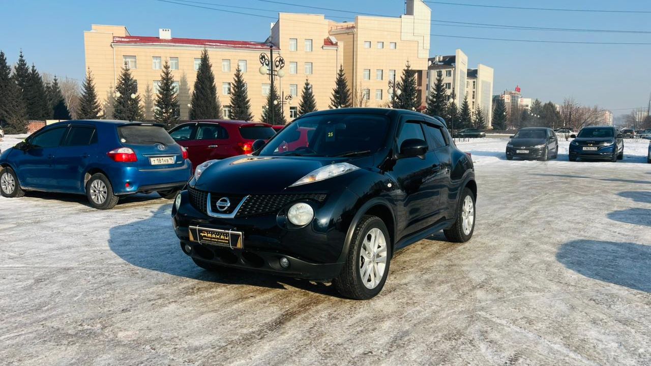 Nissan Juke, 2010 год смотреть онлайн