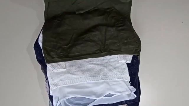 Лот 1942  Джемпер тонкий мж Италия цена 970р кг вес 8кг 30ед