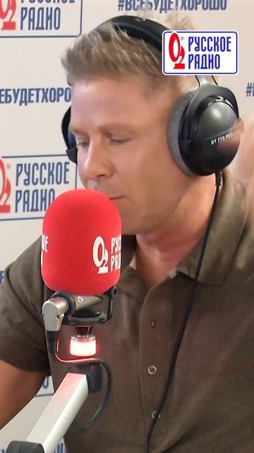 «Танцуют все»: Митя Фомин запустил танцевальный флешмоб #митяфомин #танцуютвсе смотреть онлайн