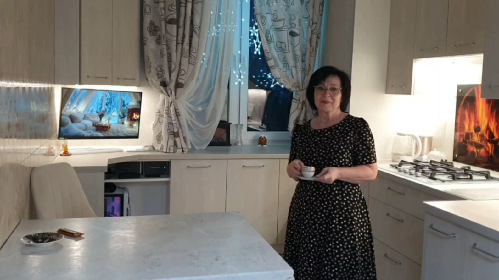 Доброе раннее утро с чашечкой кофе.☕