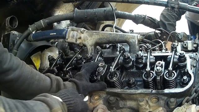 Ремонтируем ТНВД. Двигатель ЯМЗ- 236 БЕ 2. Как ставить трубки высокого давления.