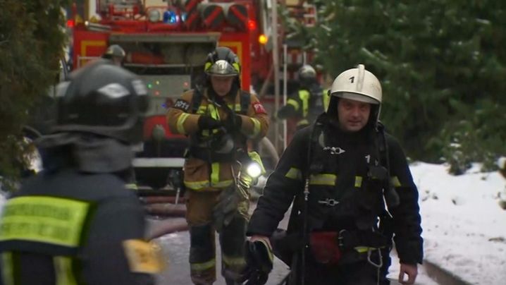 SHOT: пожар произошел в здании "Известий" в Москве смотреть онлайн