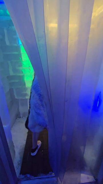 Ice CUBE Паттайя, Vlounge bar